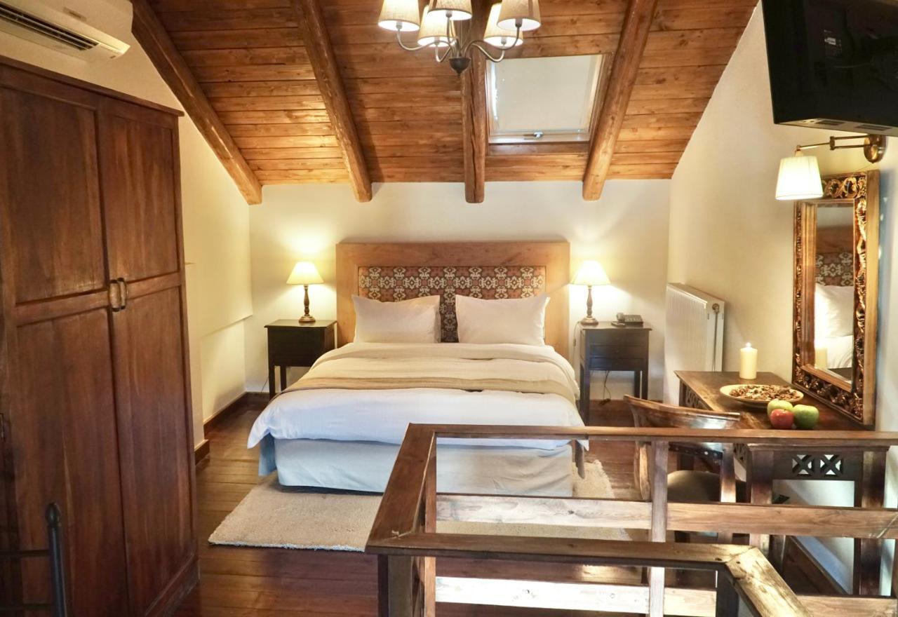Xenonas Iresioni Hotel Aráhova Kültér fotó
