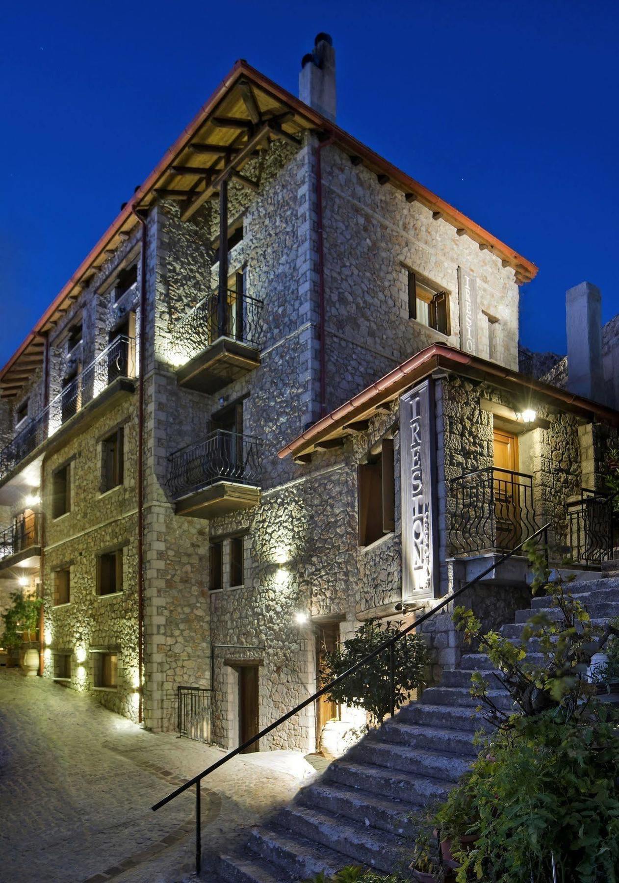 Xenonas Iresioni Hotel Aráhova Kültér fotó